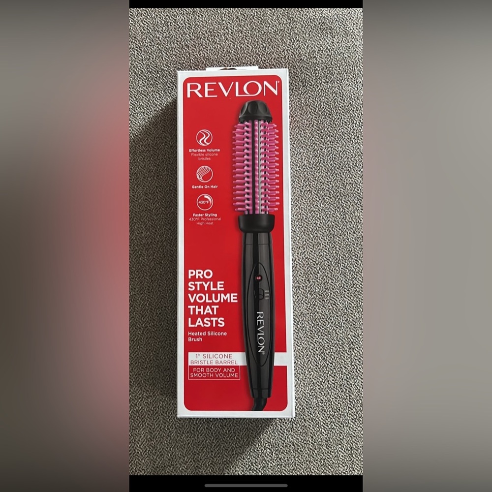 Revlon Pro Collection Silicone 1" Heated Brush, Black and Pink: